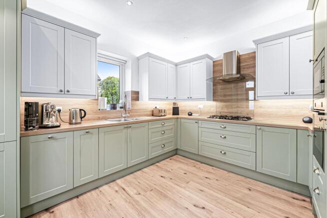 3 bed Semi-Detached for sale in harrogate