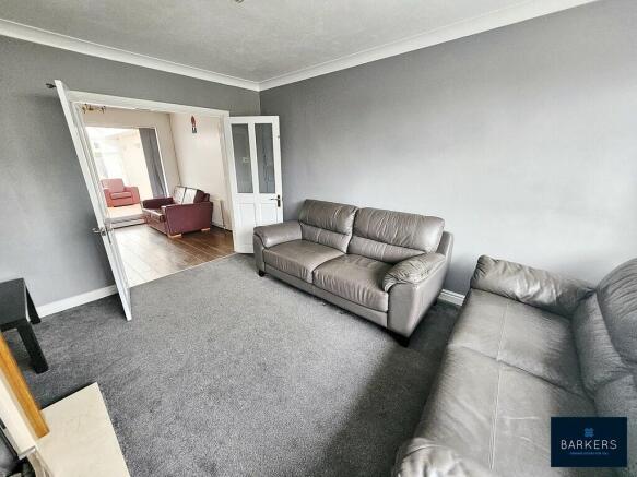 3 bed Semi-Detached Bungalow for sale Image 8