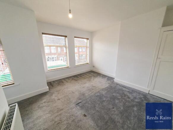 2 bed Terraced to rent Image 7