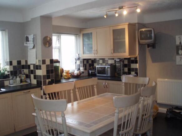 Fitted Kitchen