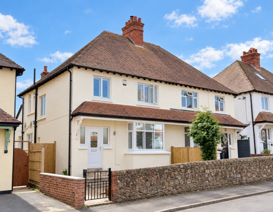 5 Poundfield Road