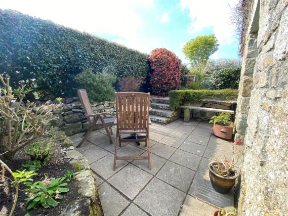 Gardens, Parking and Views