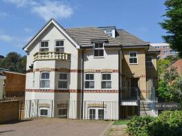 Flat 8, 28a, Manor Road, Bournemouth BH1 3BN