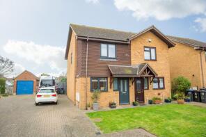 16, Becket Close, Deal CT14 6UD