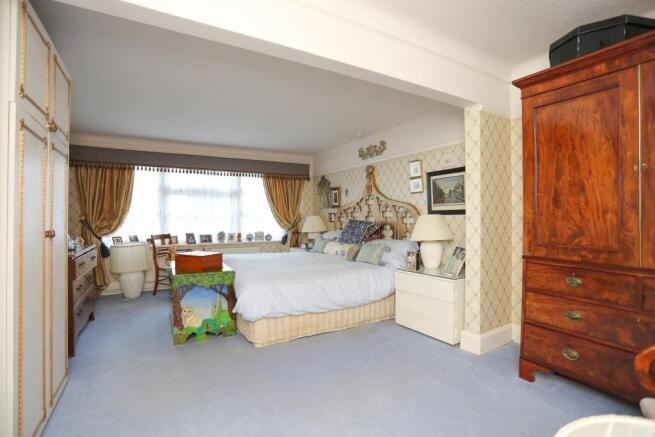 16 Gundreda Road Enh