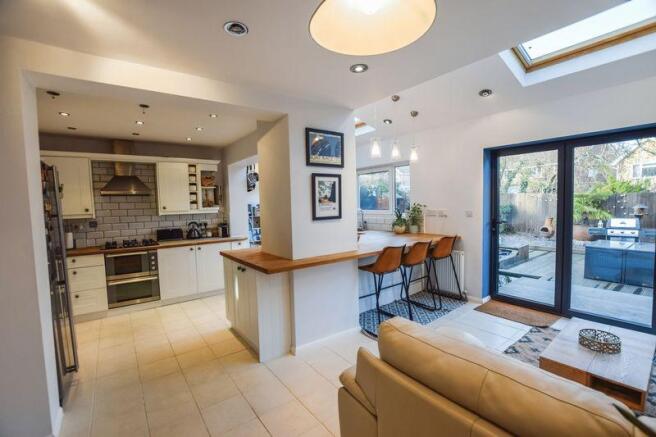 Kitchen/Family...