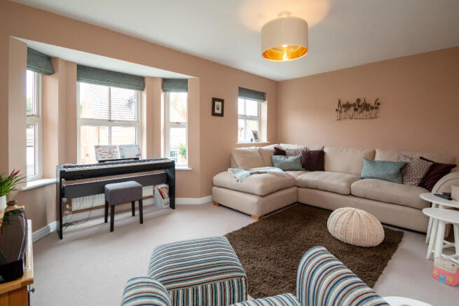 1st floor lounge