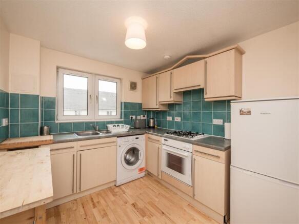 15 flat 16 easter dalry road-1.jpg