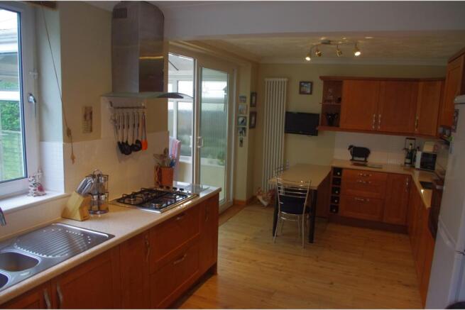 Kitchen / Breakfast