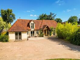 Rose Barn, Gibraltar, Dinton HP17 8TY