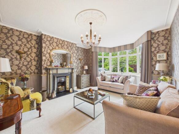 3 bed Semi-Detached for sale Image 8