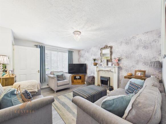 3 bed Terraced for sale Image 6