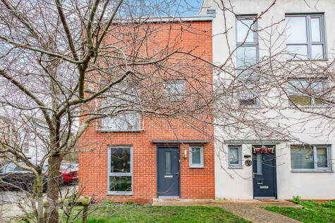 Vimy Drive, Dartford, DA1