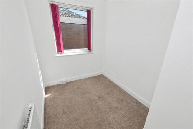 3 bed Semi-Detached for sale Image 10