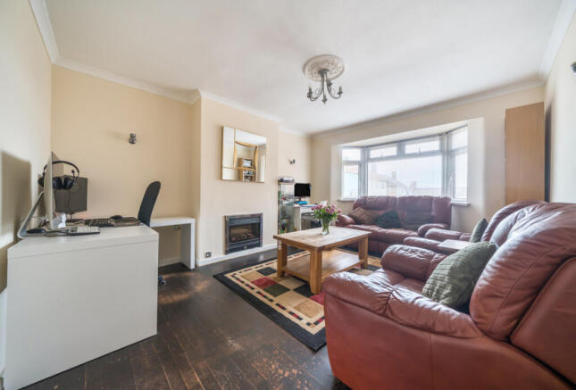 1397970-5-6967ba0...