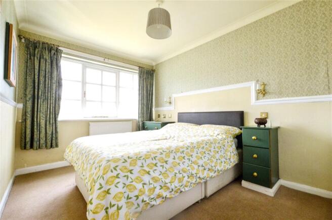 3 bed Semi-Detached for sale Image 8