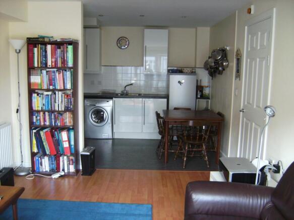 Photo 8