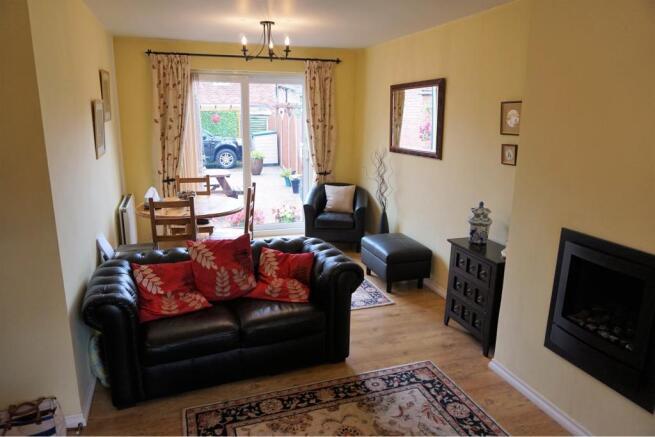Lounge/Dining Room