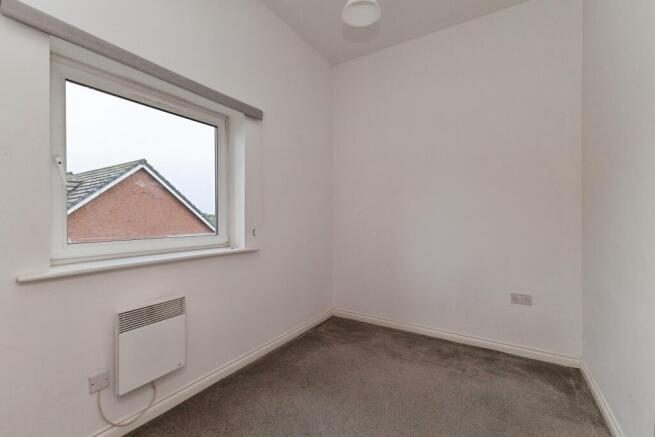 2 bed Apartment for sale Image 12