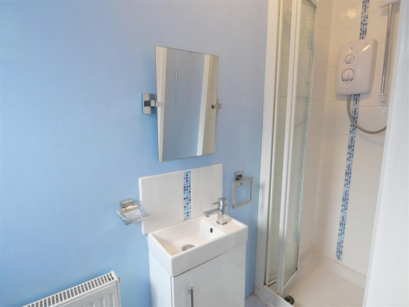 2 bed Terraced for sale Image 7