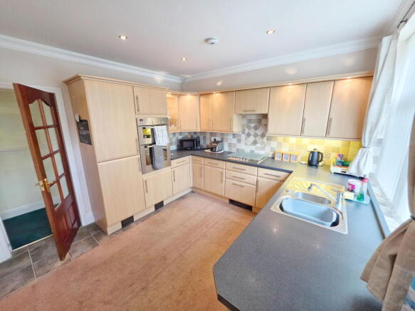 4 bed End of Terrace for sale Image 8