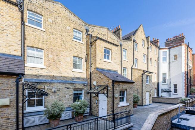 Frederick Court F...