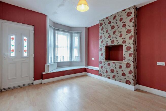 8702994-interior02-800.jpg