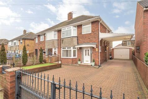 Coniston Road, Hanging Heaton, Dewsbury, WF12