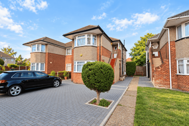 Fernwood Avenue, Wembley, Middlesex HA0