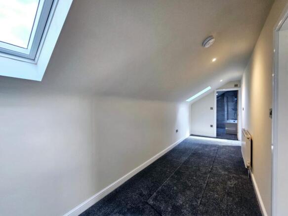3 bed Barn Conversion for sale Image 7