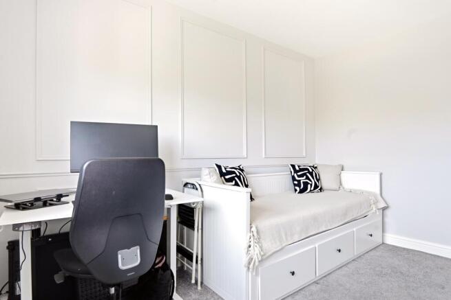 2 bed Semi-Detached for sale Image 12