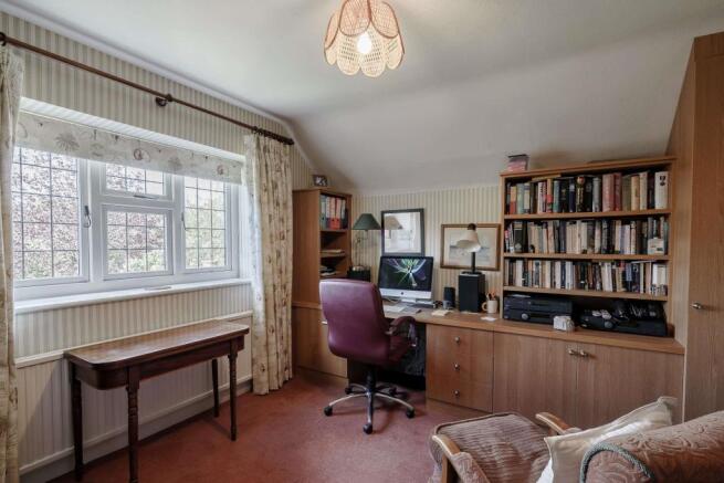 Bedroom/Office