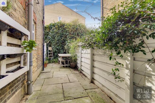 6_Garden-1.jpg