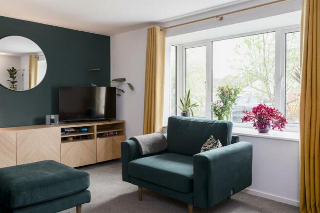 10A_Keble_Park_Crescent_2.jpg