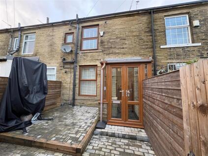 Wellington Street, Queensbury