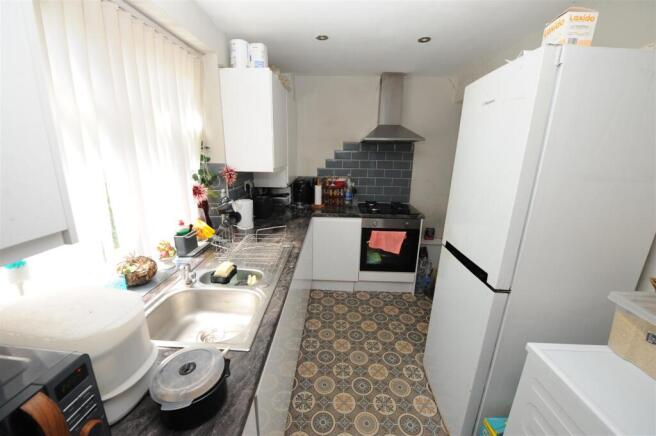 2 bed Town House for sale Image 5