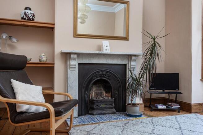 3 bed Terraced for sale Image 6