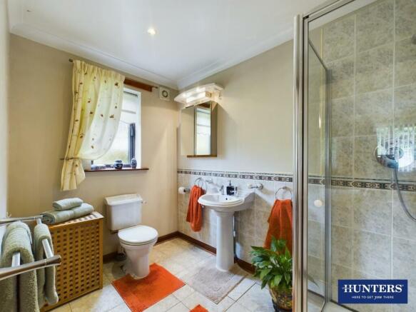 Master En-Suite