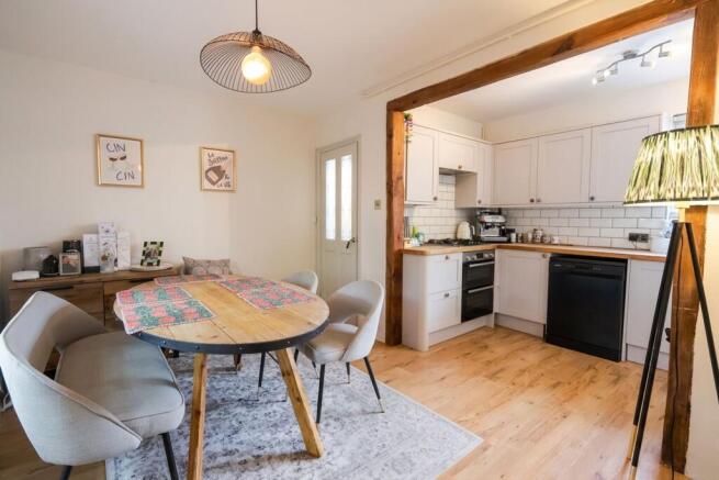 Kitchen/Dining Room
