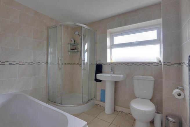 Bathroom (Bathroom)