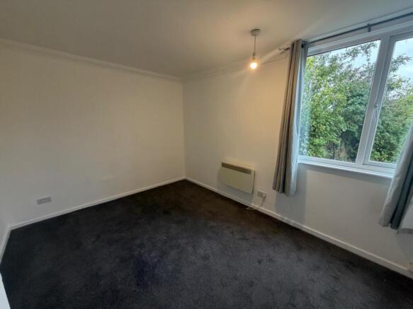 1 bed Flat to rent Image 6