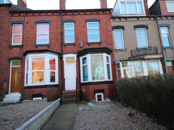 1 bed House Share to rent Image 6