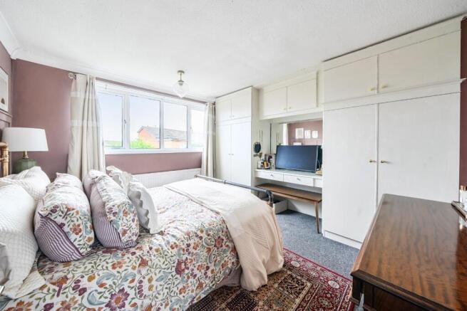 3 bed Semi-Detached for sale Image 7