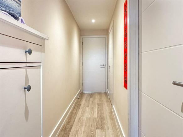Hallway.jpg
