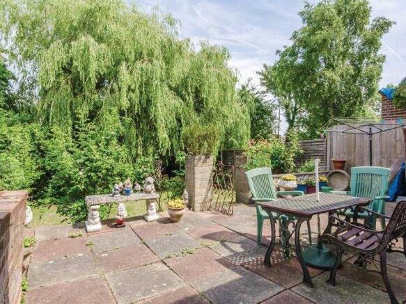 Garden b2