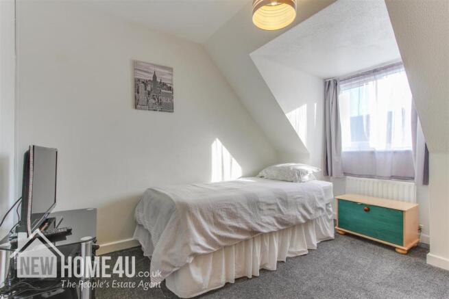 BEDROOM THREE: