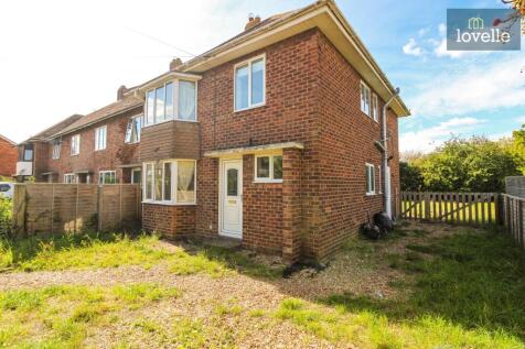 Wallis Road, Louth, LN11