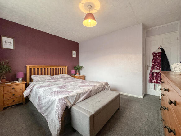 257 Westfaling Street - Bed 1 (2)