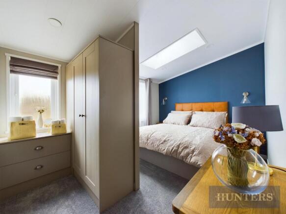 2 bed Park Home for sale Image 10