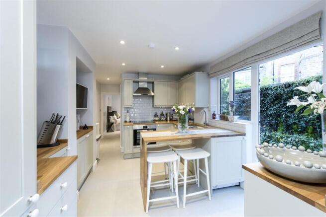 Kitchen/Breakfast Room